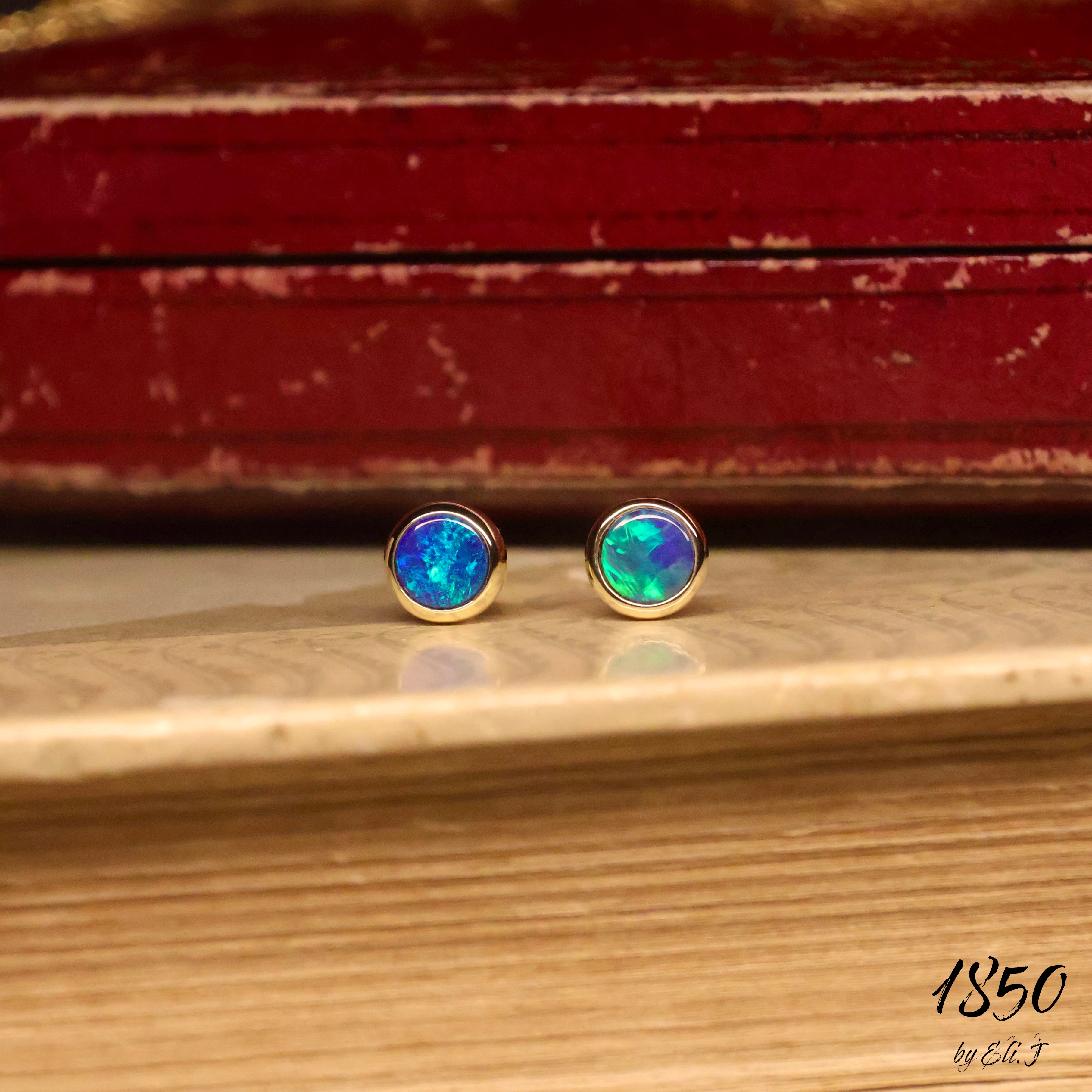 Firefly: 18K Yellow Gold Australian Opal Stud Earrings