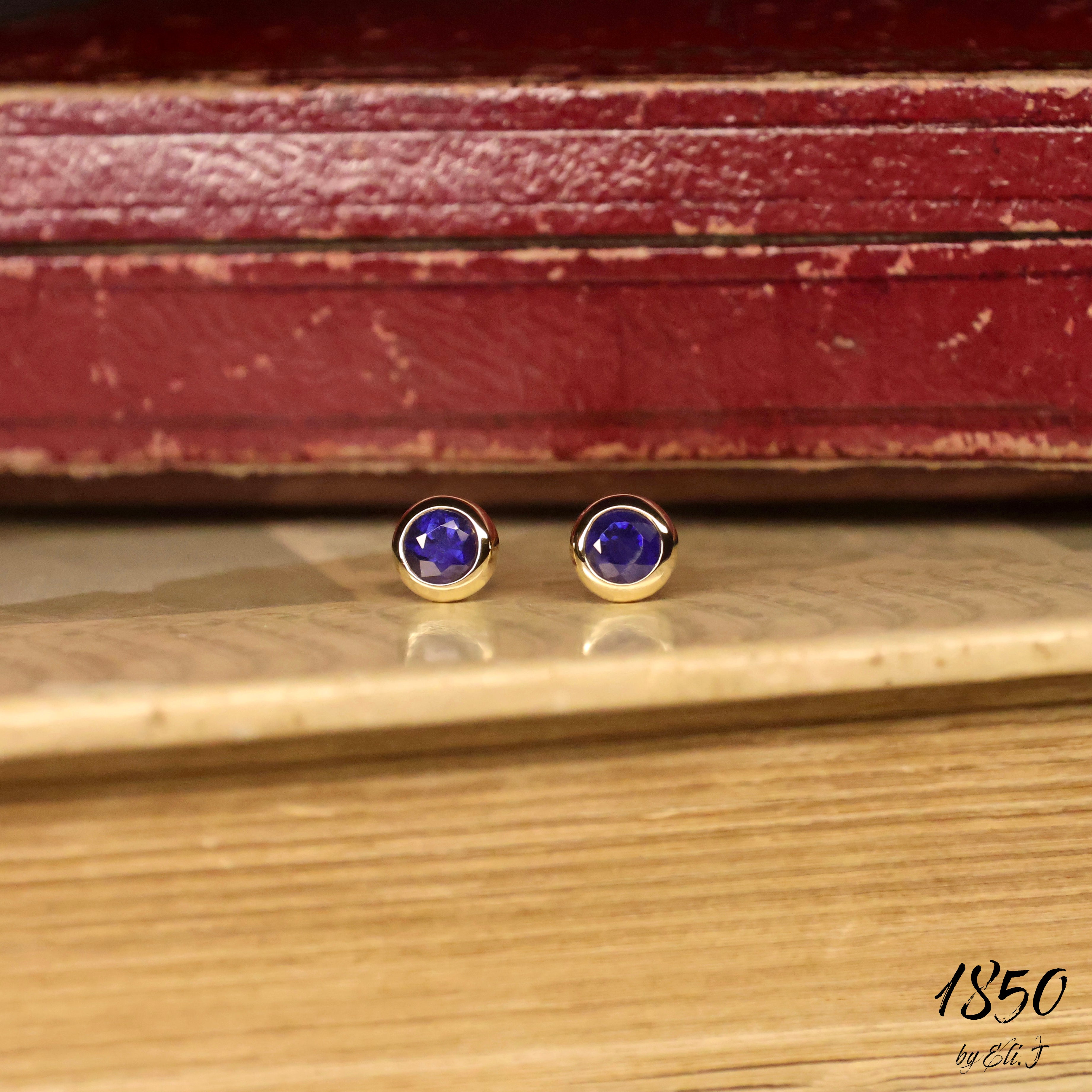 Life: 18K Yellow Gold Blue Sapphire Stud Earrings